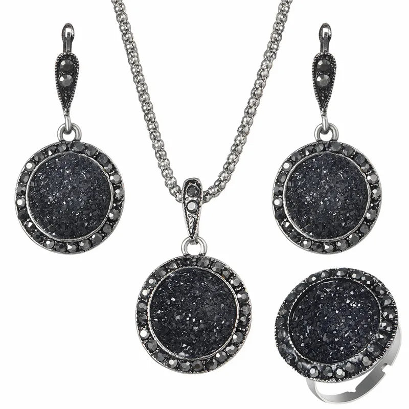 Black Stone Resin Necklace Set
