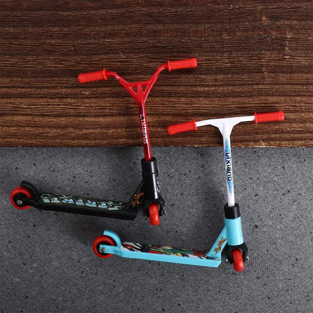 Kids Toys Removable Educational Finger Toys Two Wheel Finger Scooter Mini Scooter Mini Finger Scooter Finger Skateboards