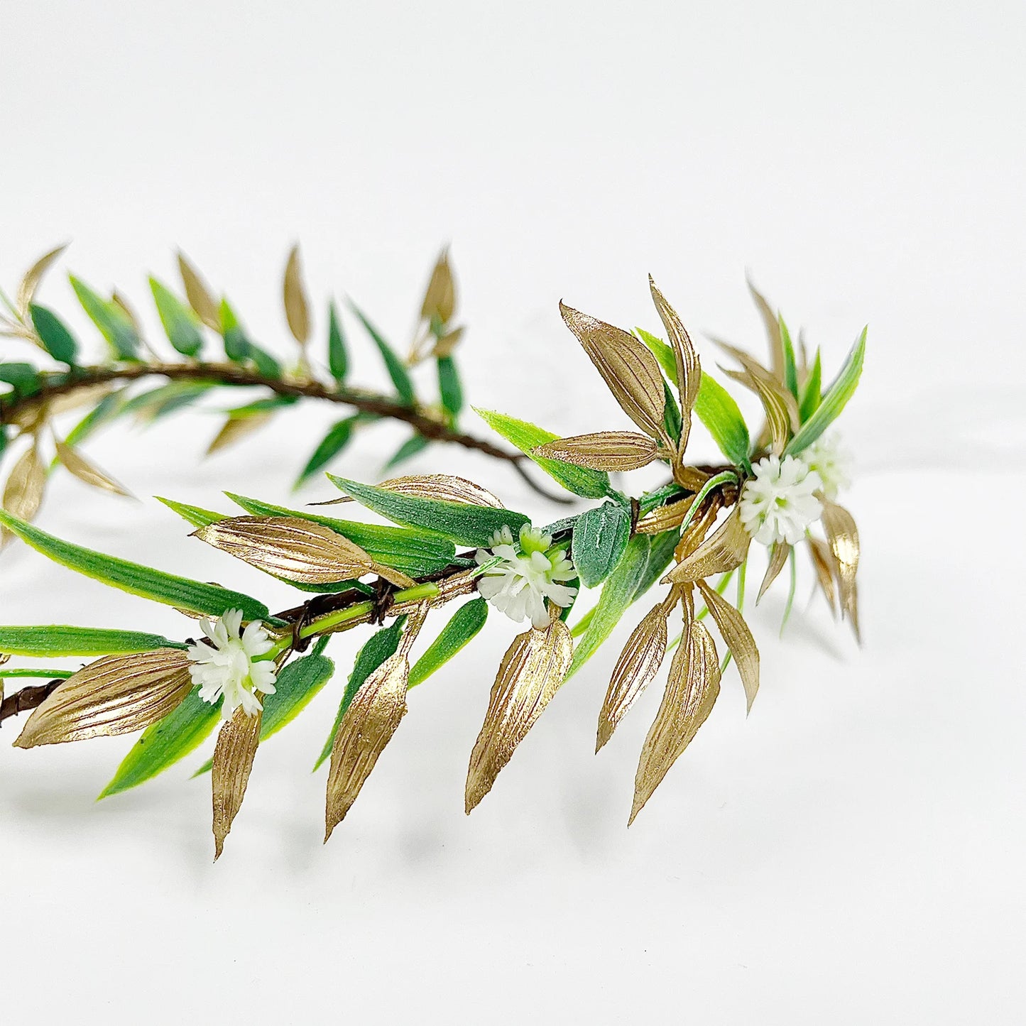 Fairy Flower Leaf Crowns Headband for Women Elven Princess Tiara Elf Headpiece for Cosplay Halloween Costume Photoshoot Wedding