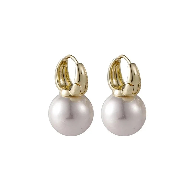 Silver Pearl Earrings