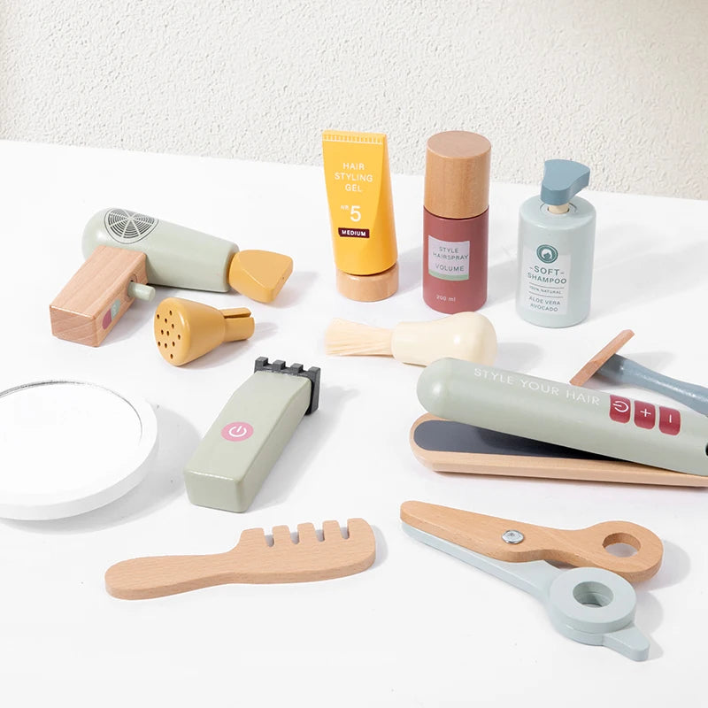 Toy Makeup & Hairdressing Set