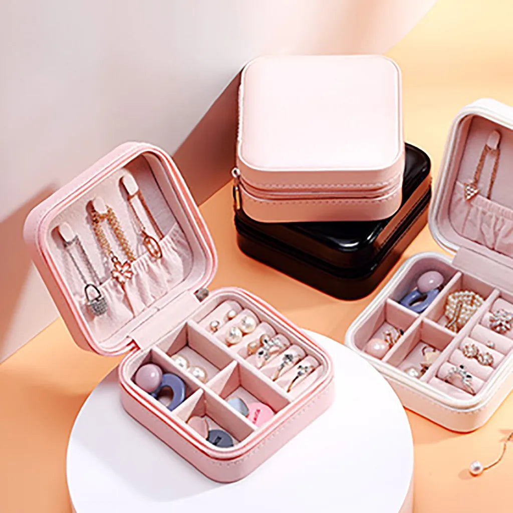 Portable Mini Jewelry Storage Box Travel Organizer Jewelry Case Leather Storage Earrings Necklace Ring Jewelry Organizer Display