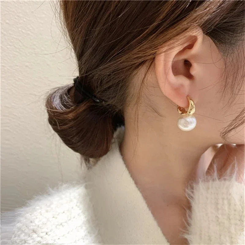 Silver Pearl Earrings