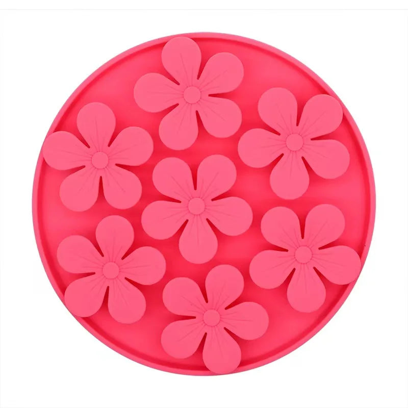 Silicone Slow Feeder Mat for Cats & Dogs – Suction Cup Lick Pad and Treat Dispensing Food Bowl
