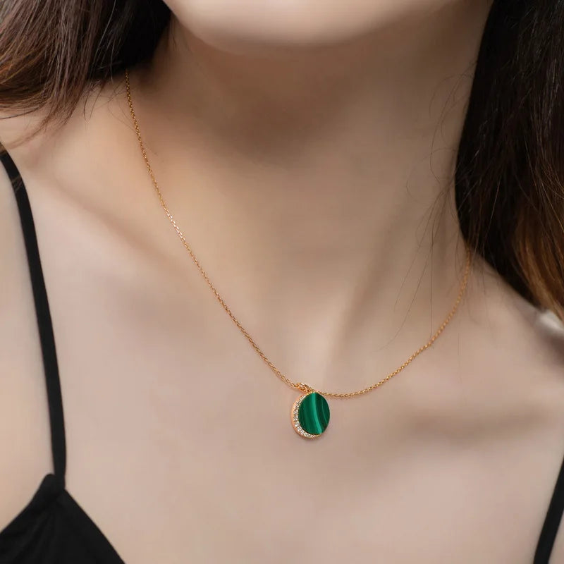 Light Luxury Style Star Moon Peacock Pendant 18K Gold PT950 Platinum Silver Plated 7-layer Gold Necklace Fashionable