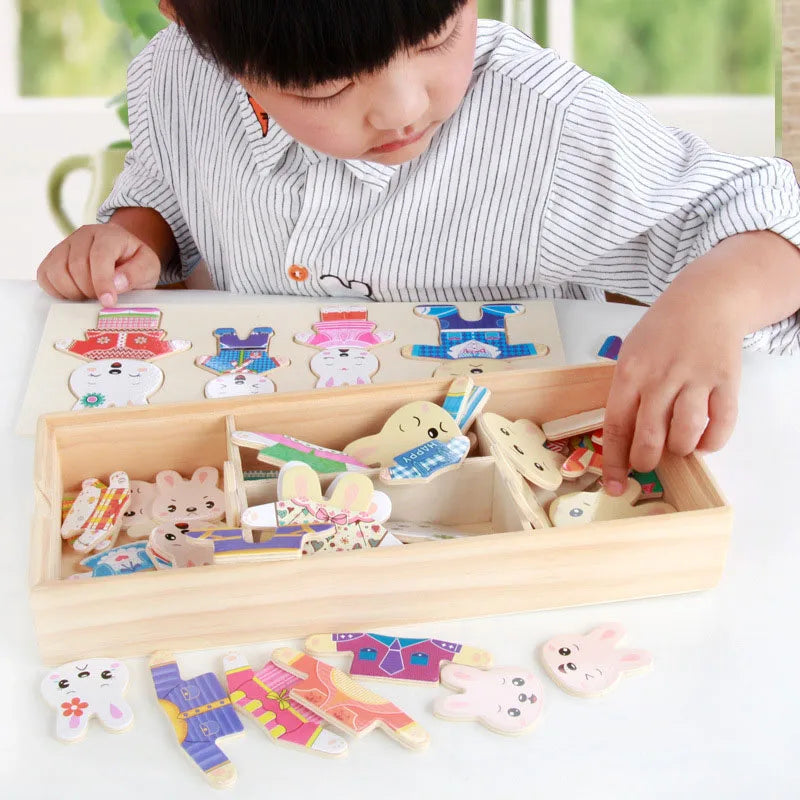 QWZ Little Bear Wooden Jigsaw Puzzle Dressing Game