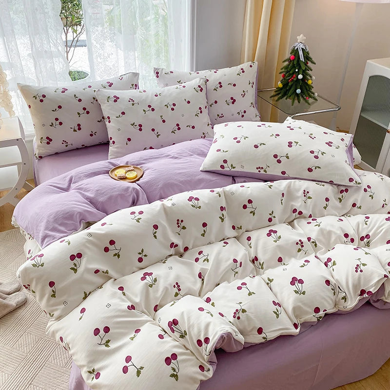 3-piece Cartoon Heart-shaped Duvet Cover & Pillowcases
