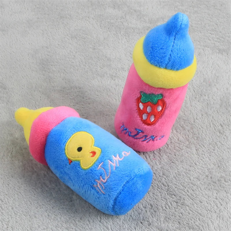 Plush Fruit-Shaped Dog Toy – Squeaky Chew Toy for Small & Medium Dogs, Teeth-Cleaning Pet Toy for Puppies and Cats