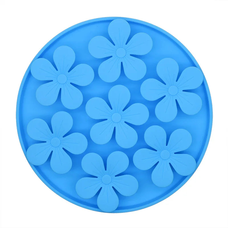Silicone Slow Feed Mat for Cats & Dogs – Suction Cup Lick Pad and Treat Dispenser for Healthy Eating