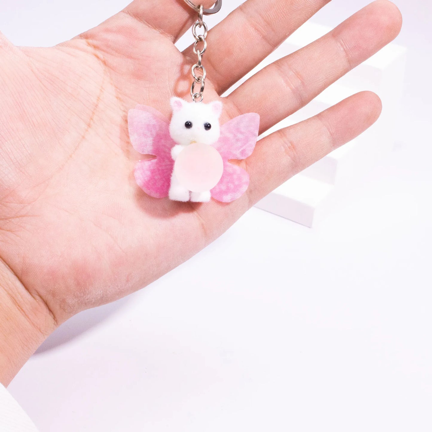Creative Cat butterfly wings Keychain flocking cat fun cute Keyring Bag Pendant Backpack Charms Car Decor Accessories