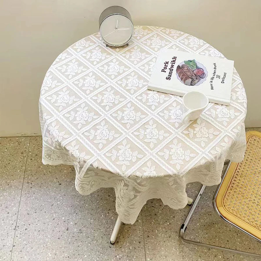 100% Polyester Embroidered Lace Table Cloth