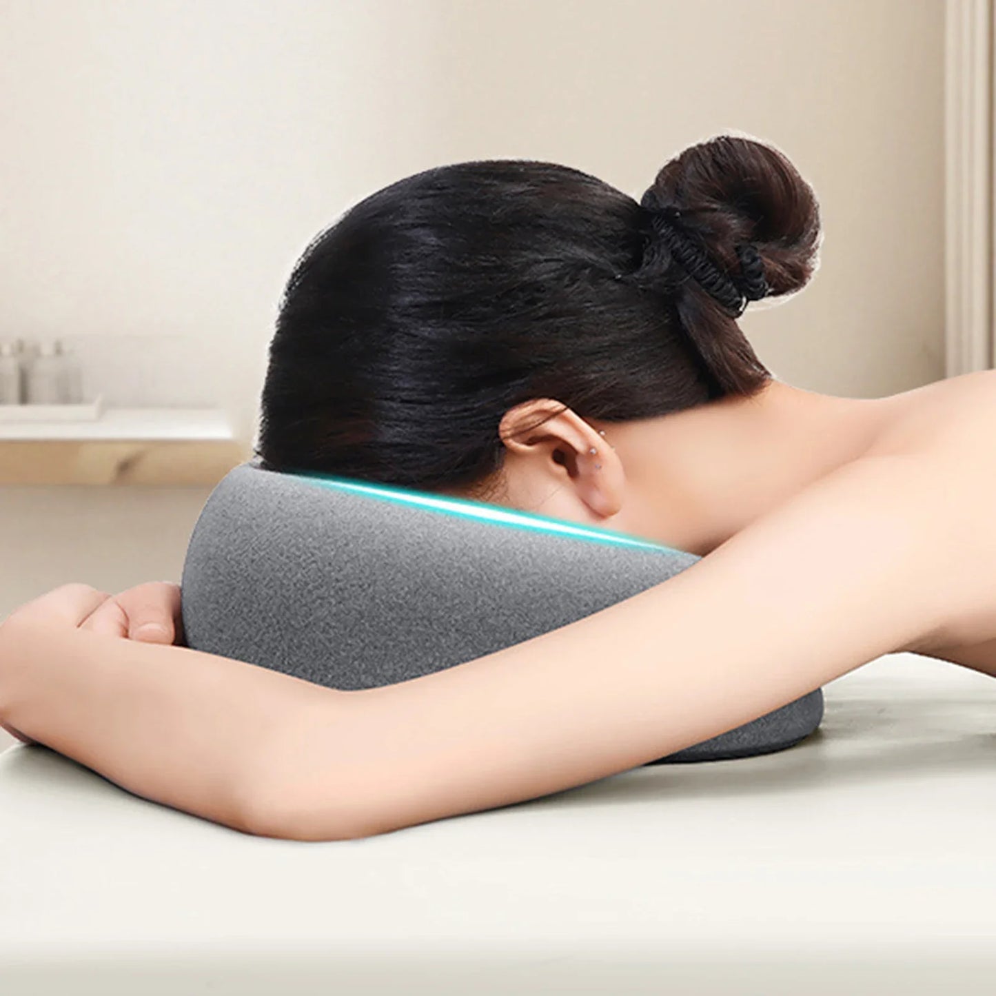 Face Down Pillow Desk Knap