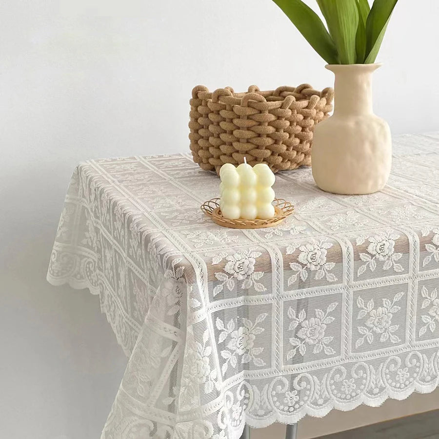 100% Polyester Embroidered Lace Table Cloth