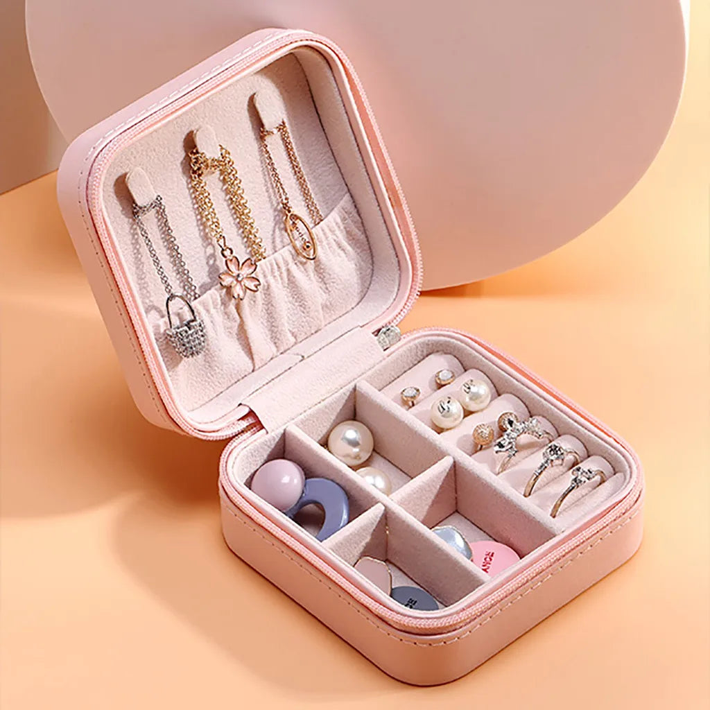Portable Mini Jewelry Storage Box Travel Organizer Jewelry Case Leather Storage Earrings Necklace Ring Jewelry Organizer Display
