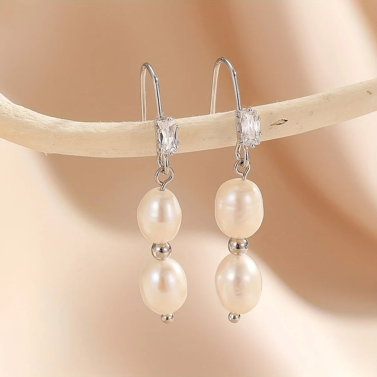 Silver Pearl Earrings
