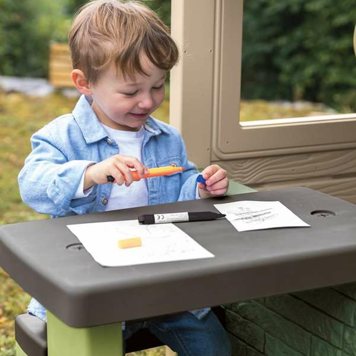 The S.Life Picnic Table Accessory Smoby