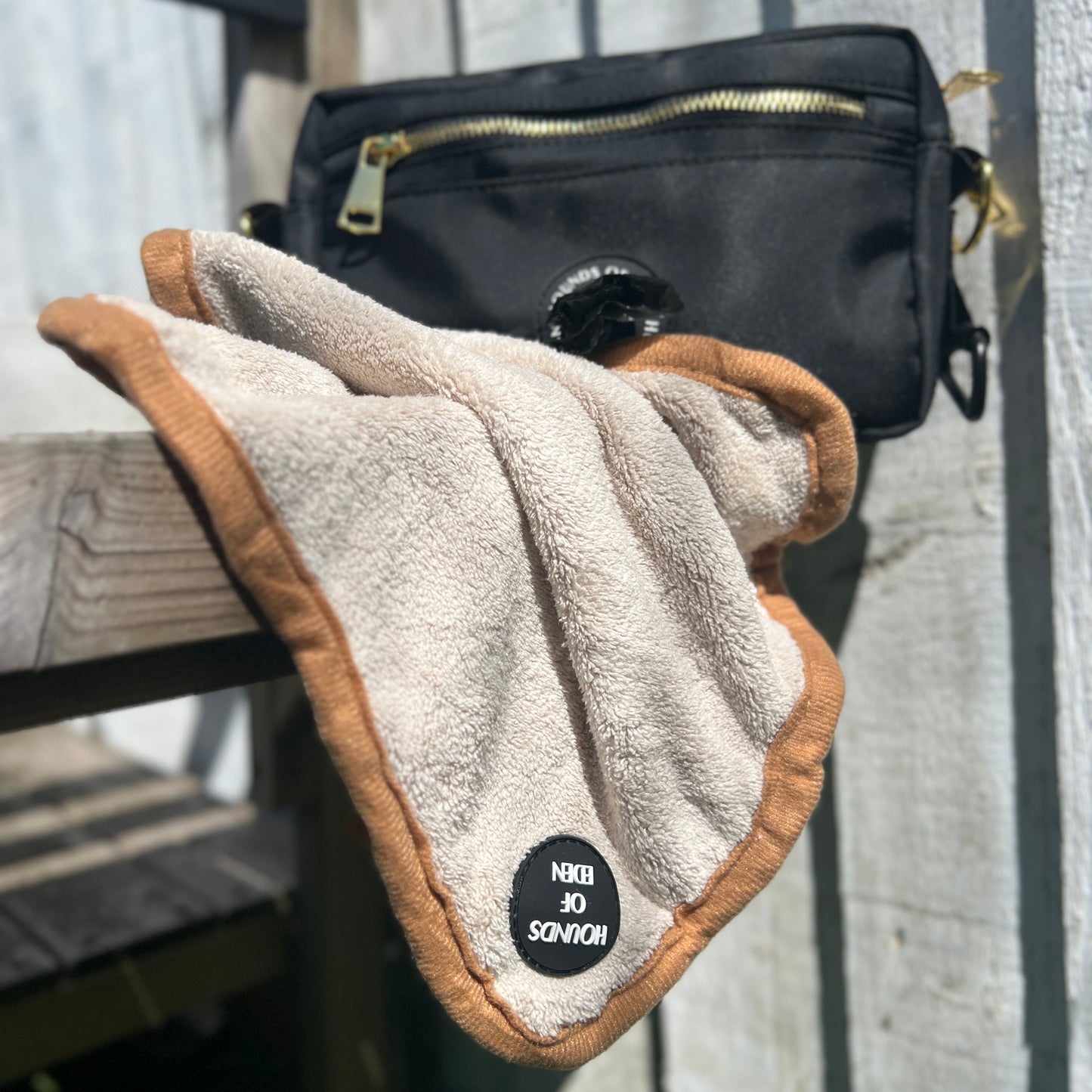 Mini Dog Towel + Clip, Pink & Red