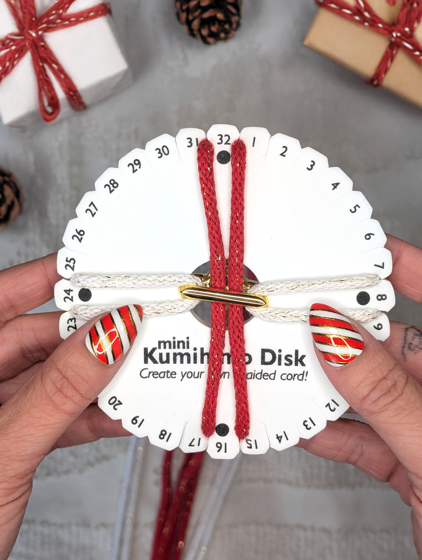 Make Your Own Dog Lead Craft Kit - Candy Cane Sparkle