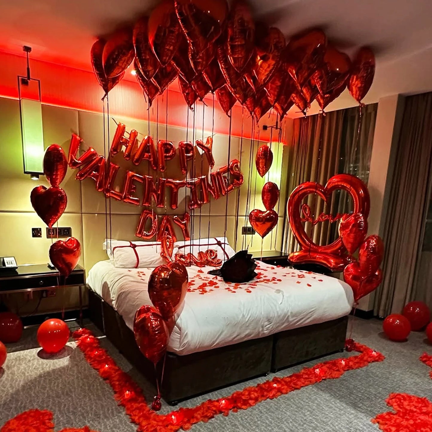 HAPPY VALENTIENS Balloon Set Red Aluminum Film Balloon Simulation Petals for Valentine's Day Wedding Decoration Balloon