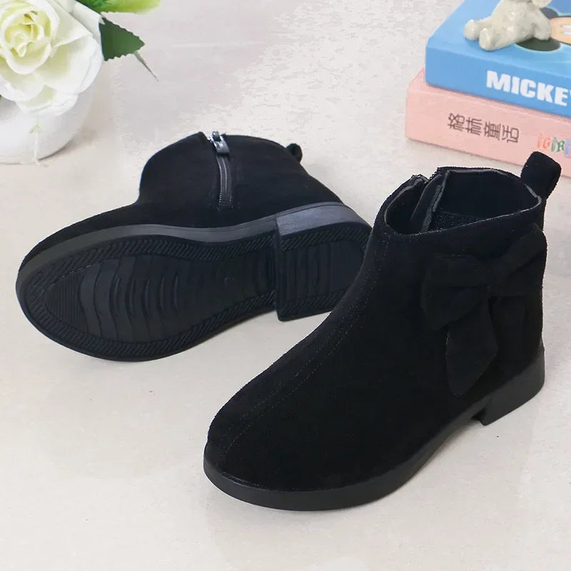2023 Girls Boots Leather Sport Shoes For Girls Children Warm Boots Fashion Soft Bottom Princess Snow Boots Kids Sneakers