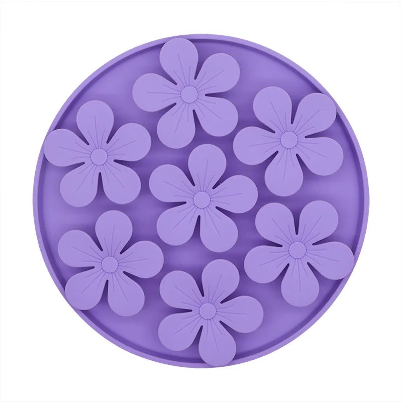 Silicone Slow Feed Mat for Cats & Dogs – Suction Cup Lick Pad and Treat Dispenser for Healthy Eating