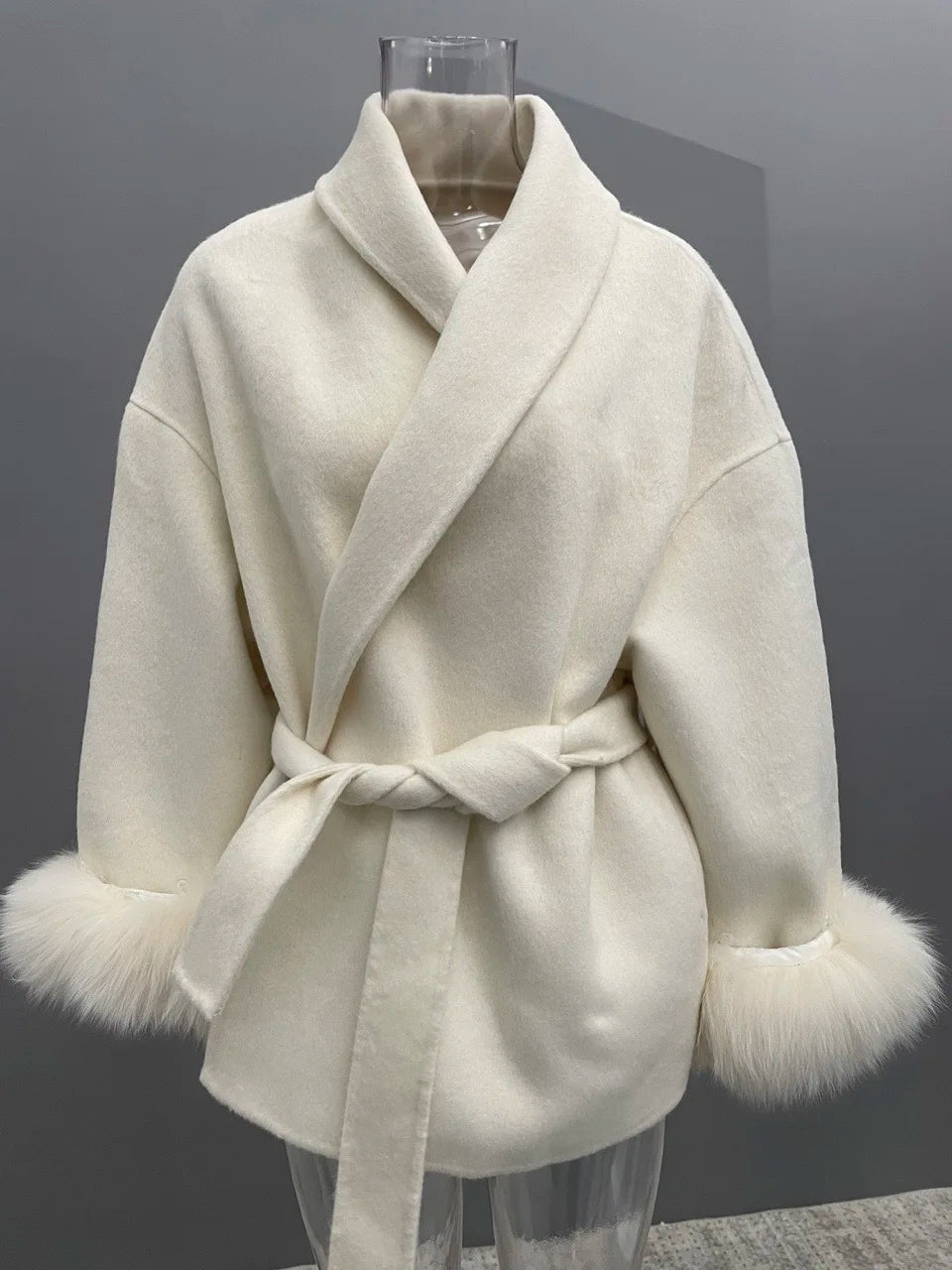 Elegant Women's Coat