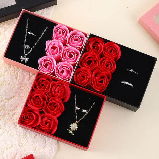 Valentine's Day Eternal Flower Rose Gift Box for Ring Pendants Jewelry Present Window Opening Design Gift Box Packaging Romantic