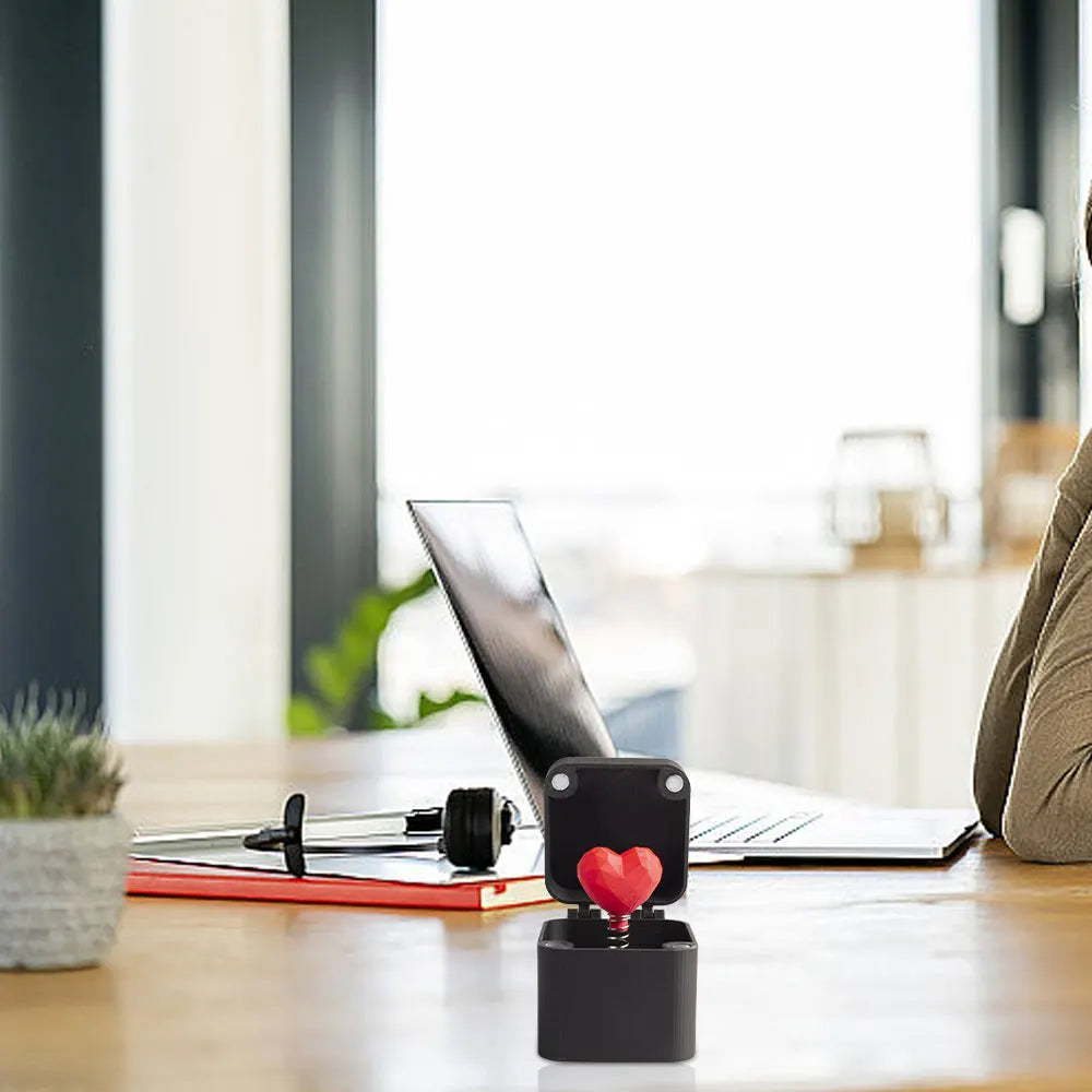 Love Rose Surprise Gift Boxs Fun Prank Gift Offices Desk Home Decor Valentine's Day  Gift Decoration Toys