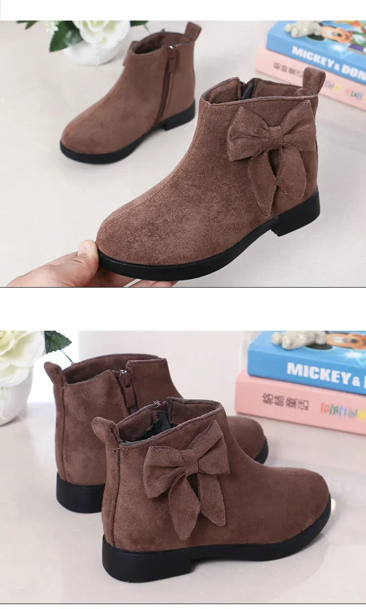 2023 Girls Boots Leather Sport Shoes For Girls Children Warm Boots Fashion Soft Bottom Princess Snow Boots Kids Sneakers