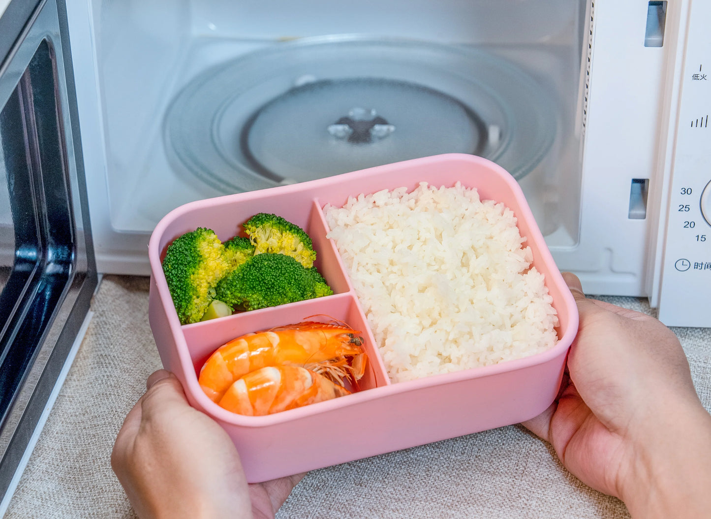 Silicone Bento Lunch Box for Toddlers Kids, 3 Compartments, Leak-Proof & BPA-Free Lunch Container, Microwave & Dishwasher Safe