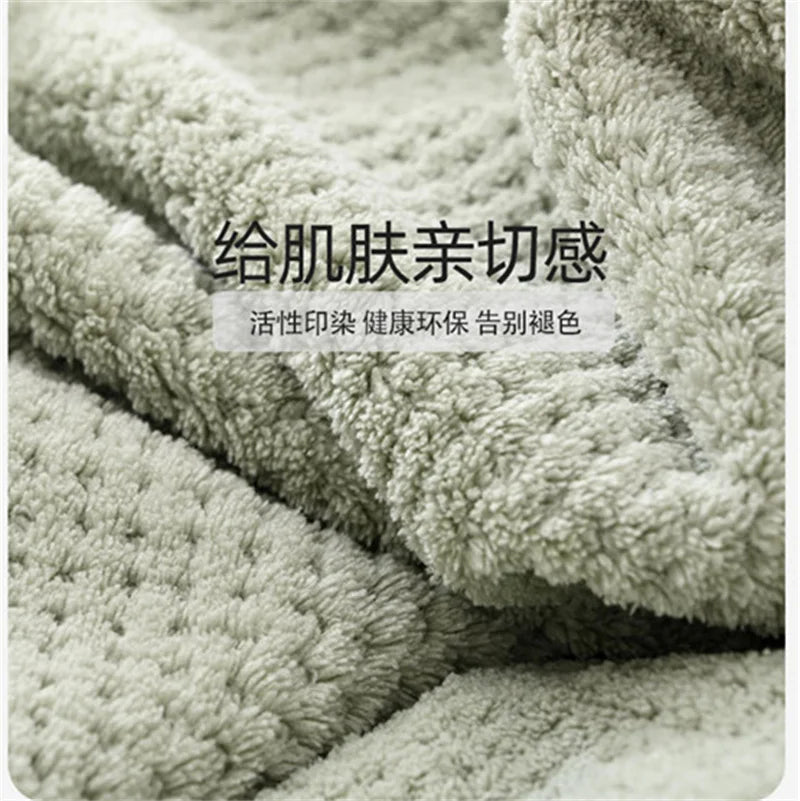 New Pineapple Big Towel Coral Plush Face Wash Soft, Water Absorbent, Non Hair Falling Bath Towel Sports Beach Towel