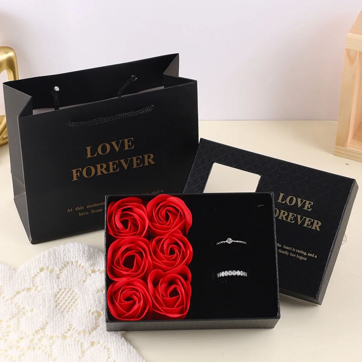 Valentine's Day Eternal Flower Rose Gift Box for Ring Pendants Jewelry Present Window Opening Design Gift Box Packaging Romantic