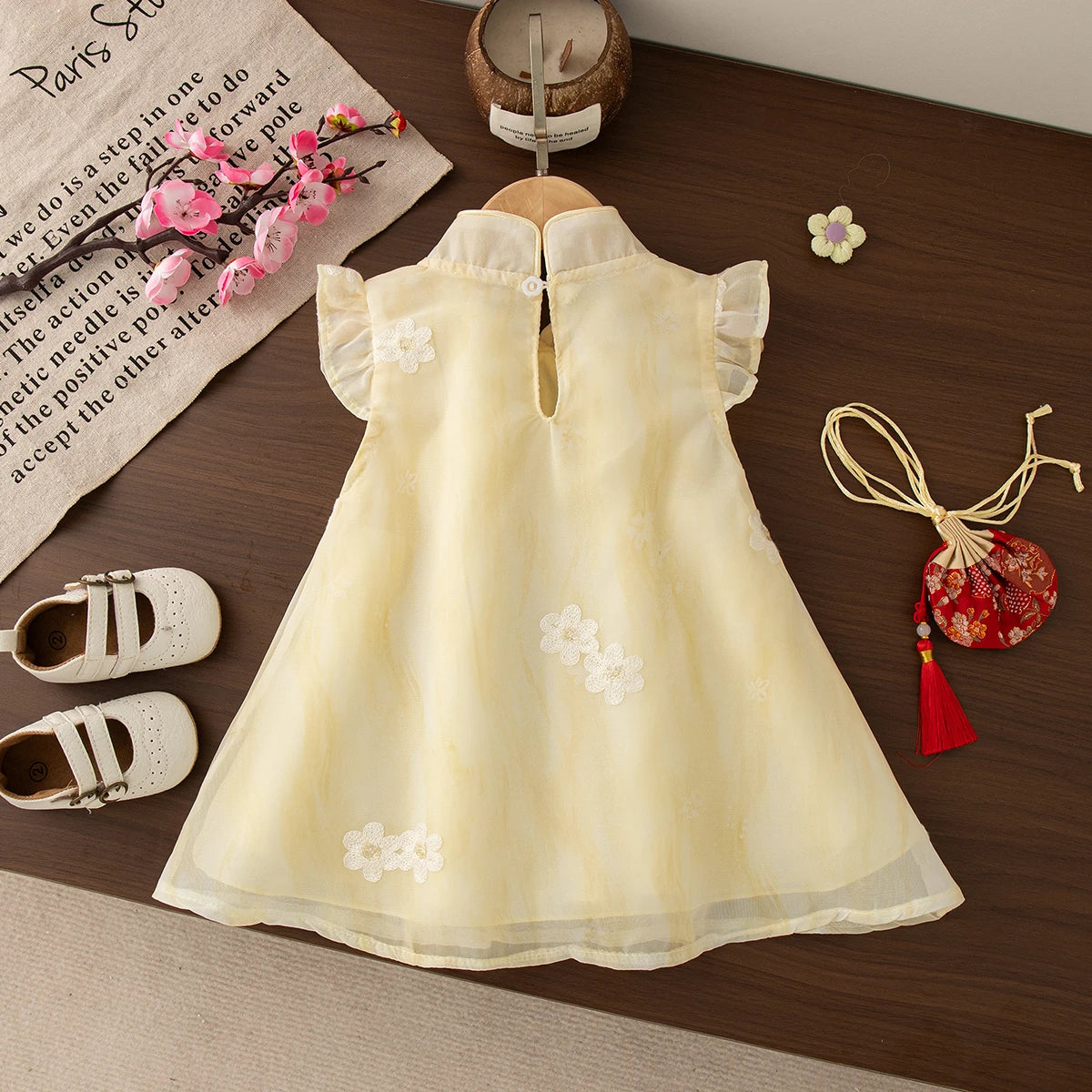 Chinese Style Cheongsam Toddler Dress Yellow Flower Embroiderey Fly Sleeve Yarn Dress Elegant Girl Party Dress