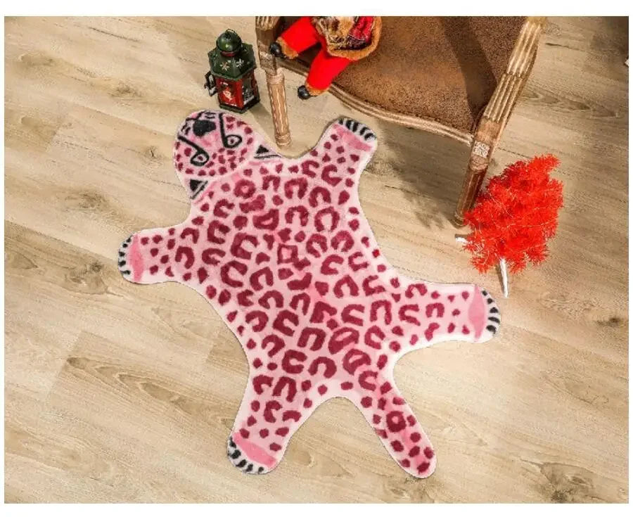 VIKAMA Pink Animal Faux Leopard Print Carpet