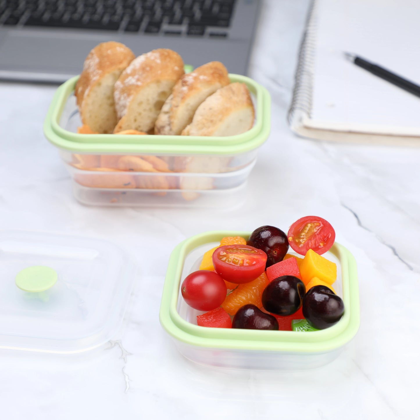 Silicone Snack Containers for Kids Food Containers with Lids, Fruit Container for Lunch, Foldable Lunch Container for Kids