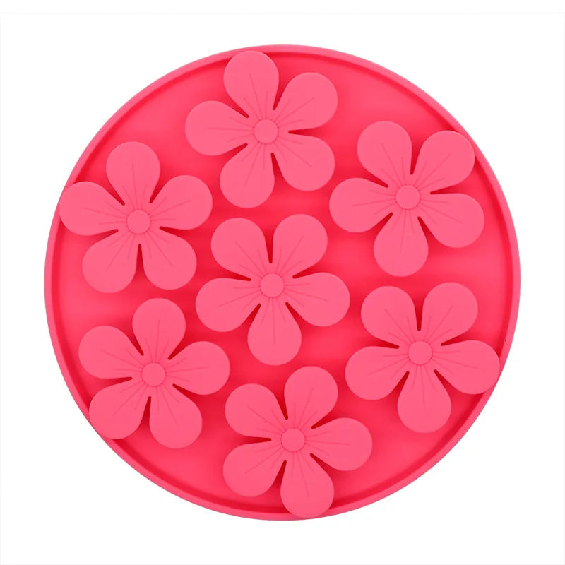 Silicone Slow Feed Mat for Cats & Dogs – Suction Cup Lick Pad and Treat Dispenser for Healthy Eating