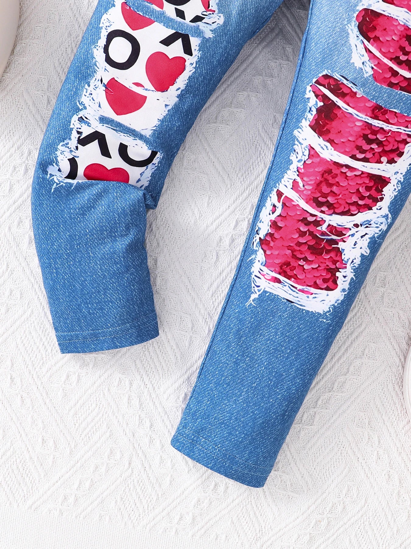 2 sets pink LOVE printed round