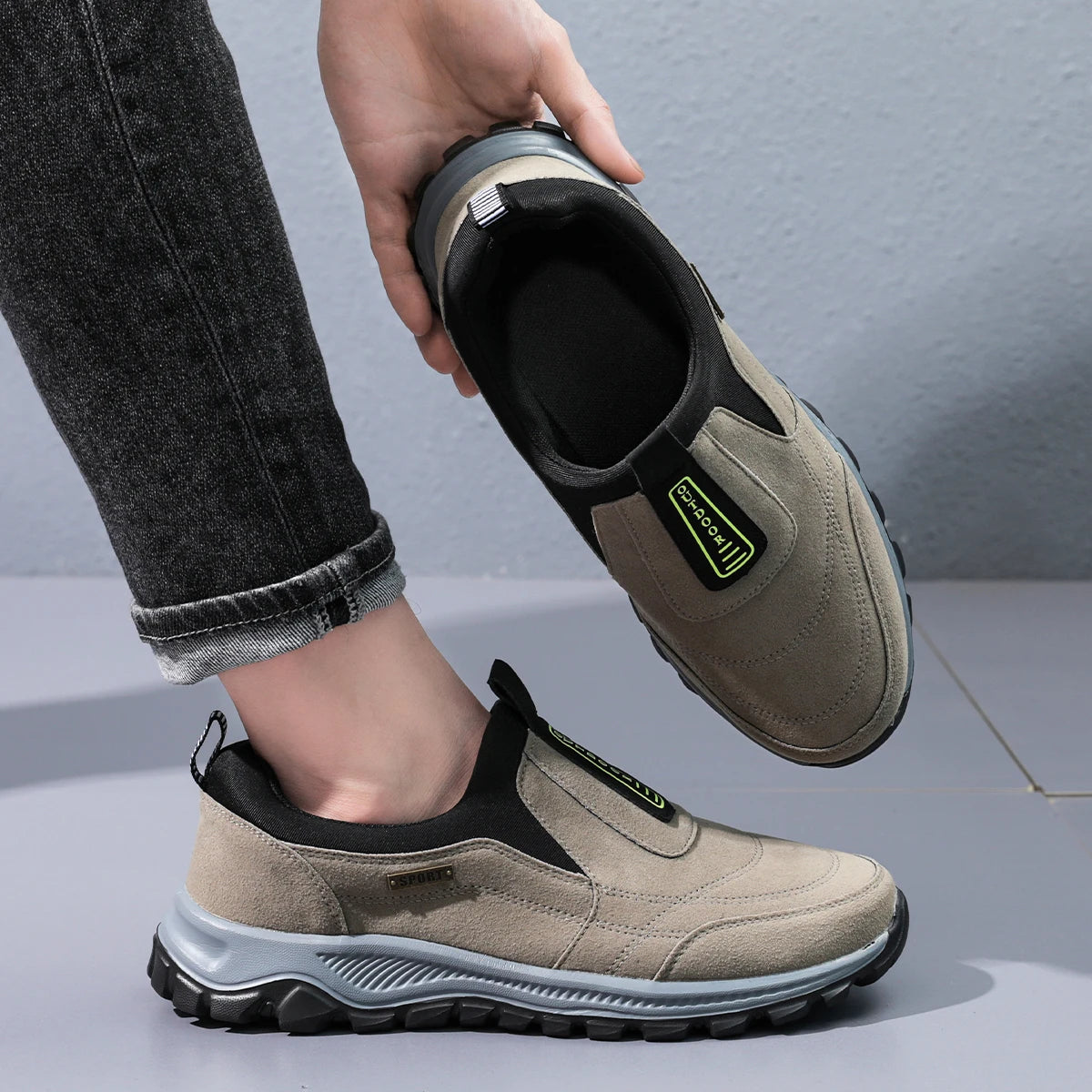 MAEDEF Classic Fashion Men's High Quality Running Shoes Breathable Soft Comfortable Casual Anti-slip Outdoor Walking Sport Shoes