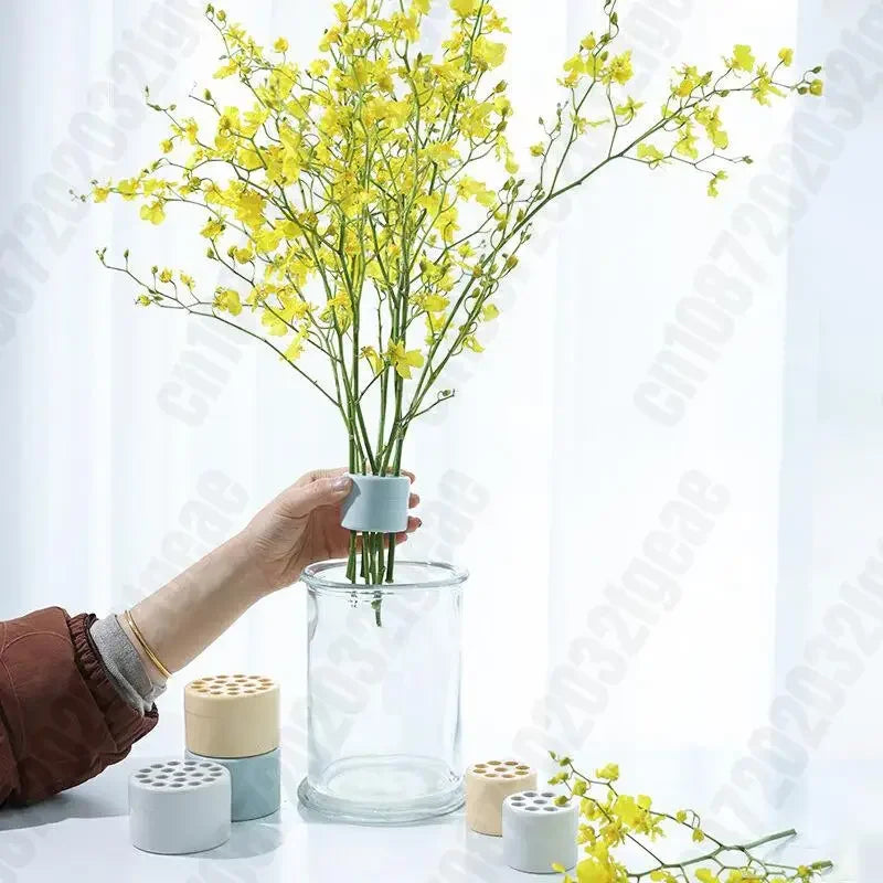 2 PCS Spiral Stem Holder Plastic Spiral Flower Arrangement Stem Holder DIY Bouquet Floral Arranger for Vase Flower Arrangement