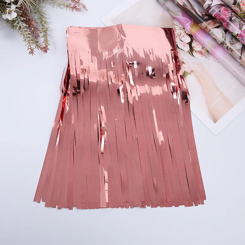 30x300CM Foil Fringe Garland – Streamer Curtain Banner for Wedding, Birthday, and Party Decorations
