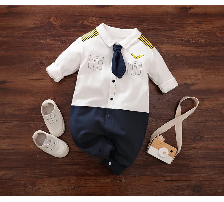 Newborn Clothes Handsome Airplane Long Dress Cotton Soft 0-18 Boys And Girls Spring andAutumn Long Sleeved Baby Jumpsuit