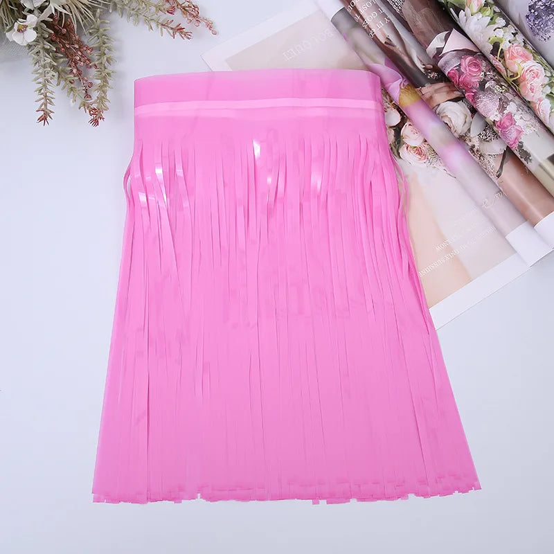 30x300CM Foil Fringe Garland – Streamer Curtain Banner for Wedding, Birthday, and Party Decorations