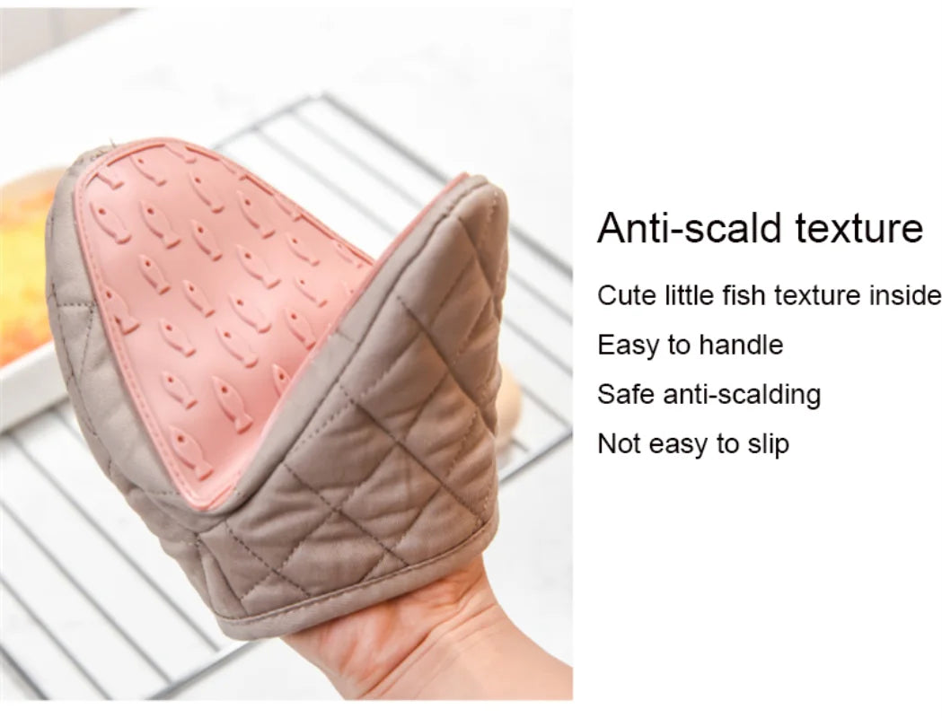 Fish Shaped Silicone Anti Scald Oven Gloves