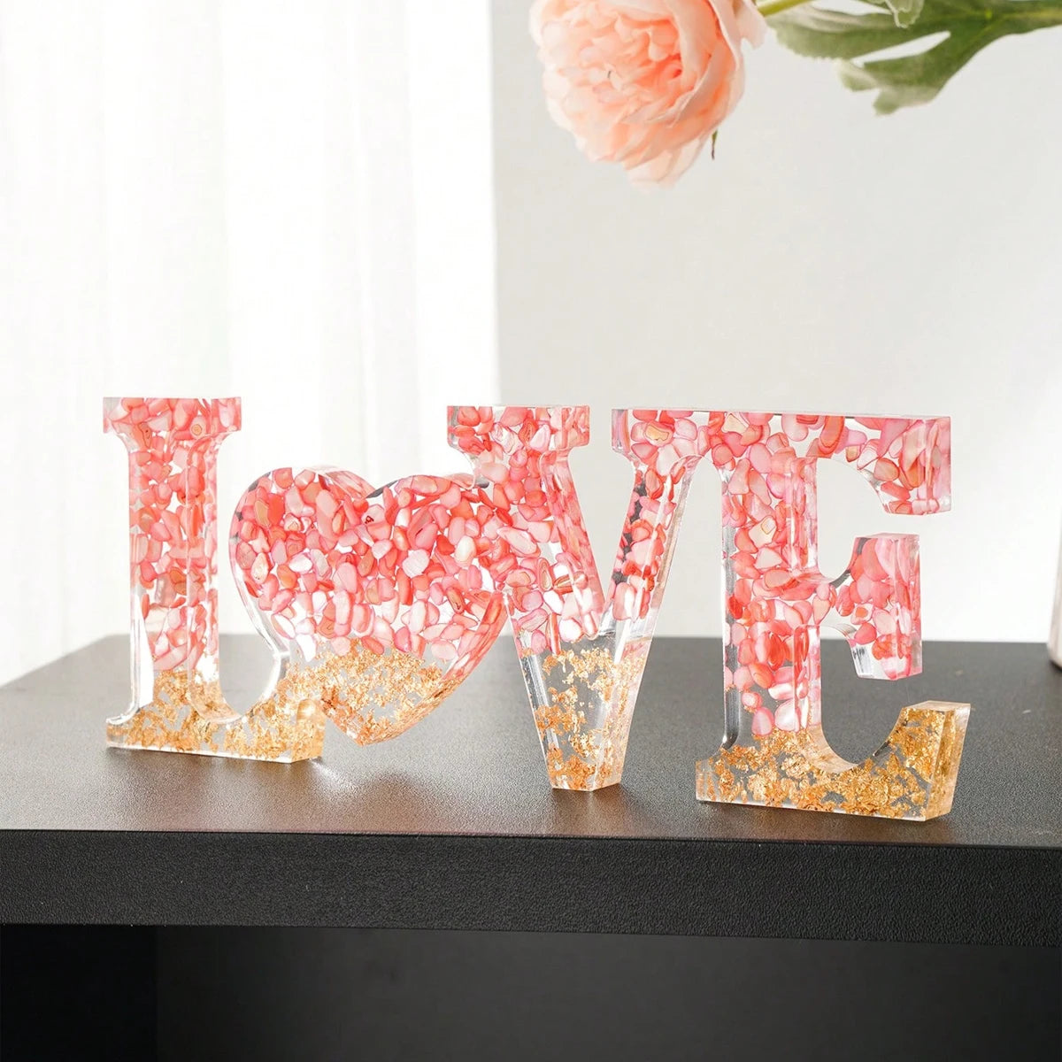 1pc, 7.7*3/7.9*.3 inch resin material creative LOVE letter ornaments, modern creative design decorative crafts