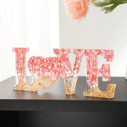 1pc, 7.7*3/7.9*.3 inch resin material creative LOVE letter ornaments, modern creative design decorative crafts