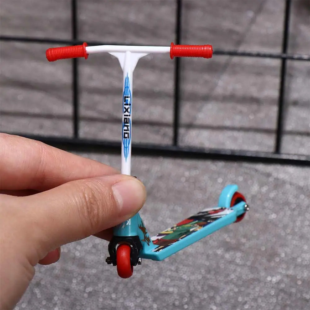 Kids Toys Removable Educational Finger Toys Two Wheel Finger Scooter Mini Scooter Mini Finger Scooter Finger Skateboards