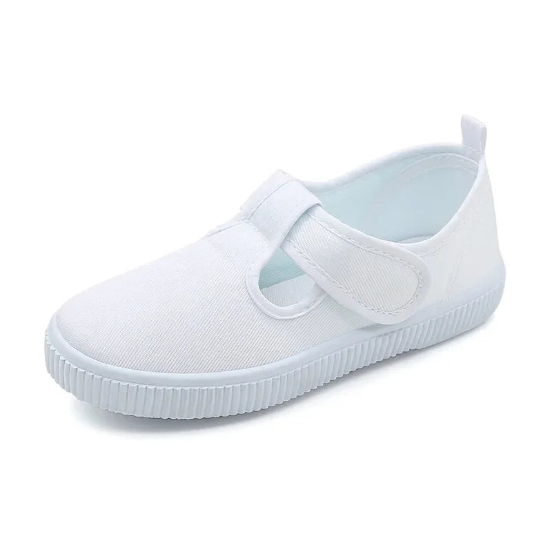 Girls’ Canvas Shoes – Comfortable and Stylish Everyday Trainers