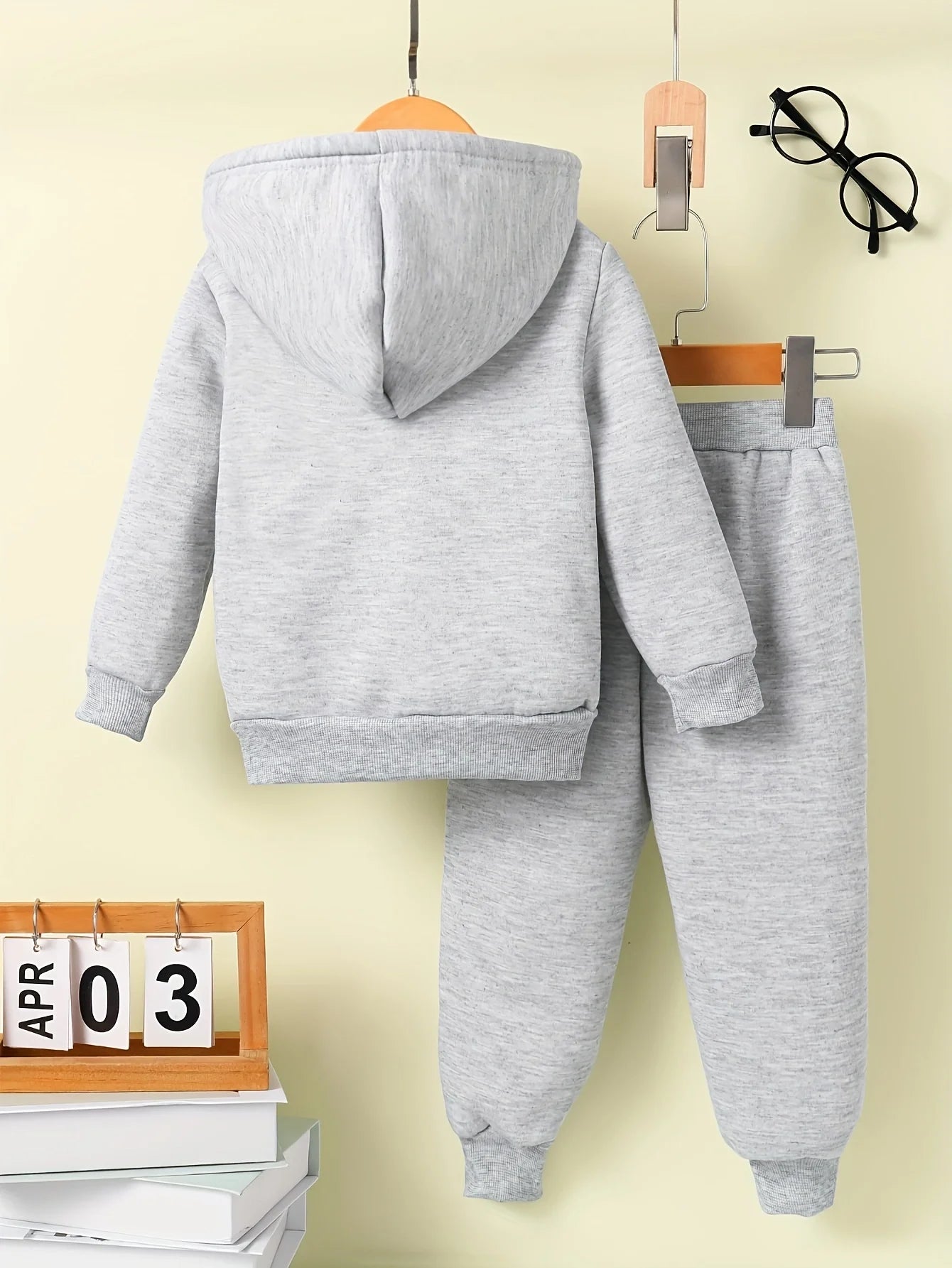 Baby girl cute cartoon cat pattern long sleeved fleece hooded sweat shirt+casual simple pants set, spring and autumn two-piece set