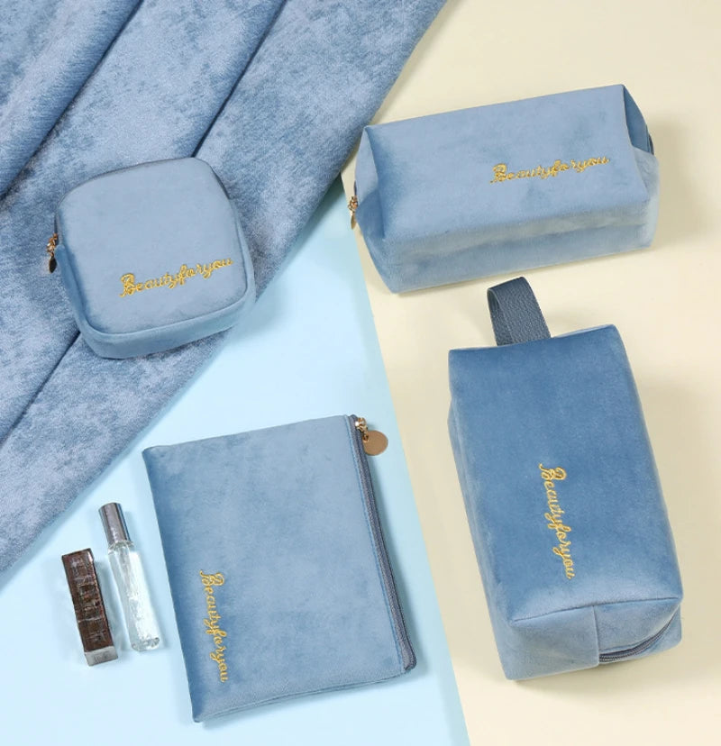 Plush Makeup Bag Cosmetic Bag for Women Zipper Large Solid Color Travel Toiletry Bag Travel Make Up Beauty Washing Pouch