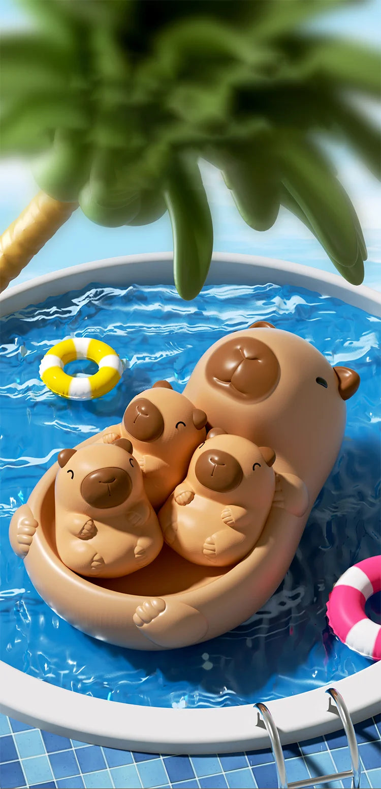 Baby bath toys, water play toys, shower toys. Cute capybara children's water play toys